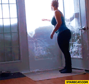 cat-appears-from-snow-cool-entrance-animation.gif