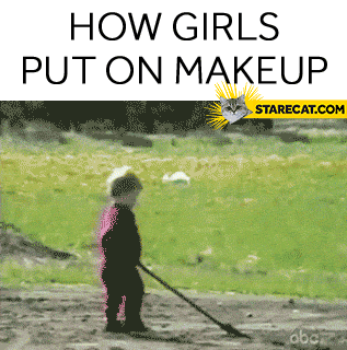 How girls put on makeup